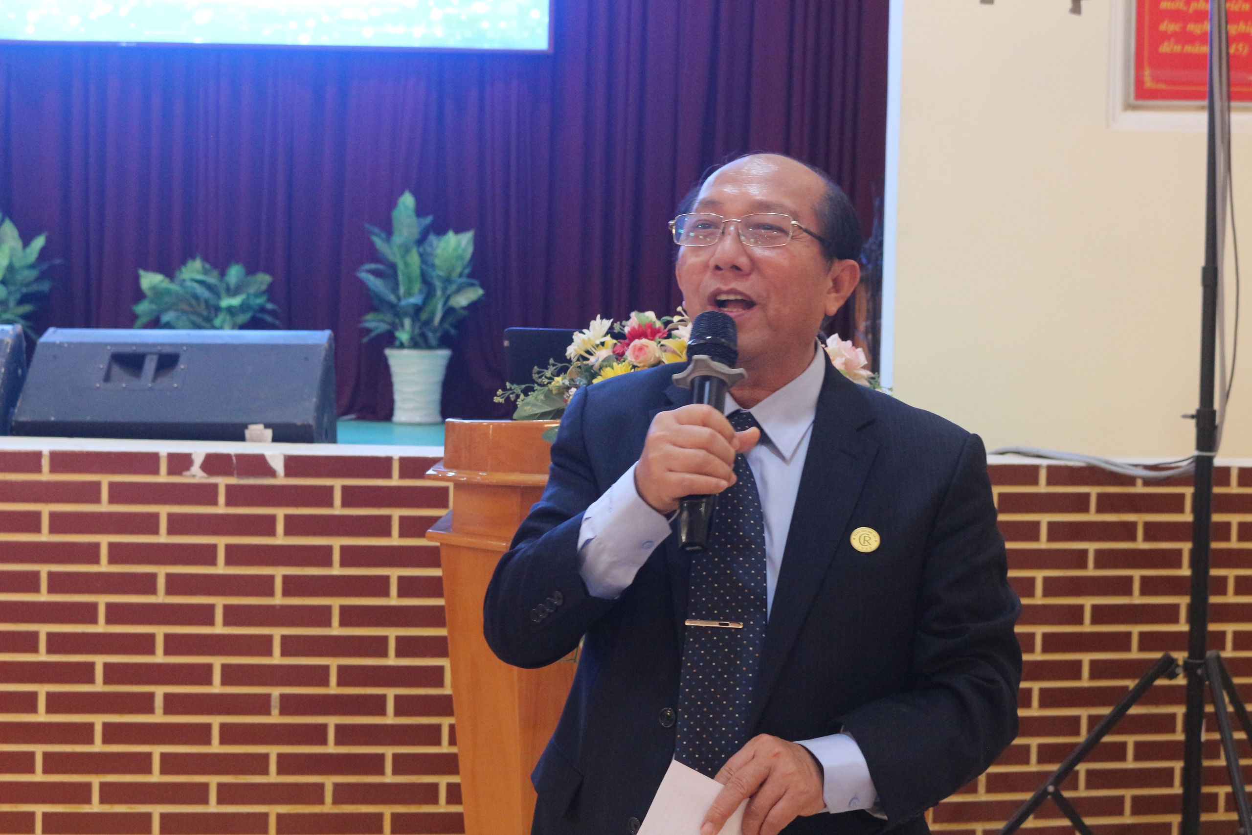 Chuyên gia y tế: Hô hấp có kiểm soát giúp điều hòa stress- Ảnh 1.