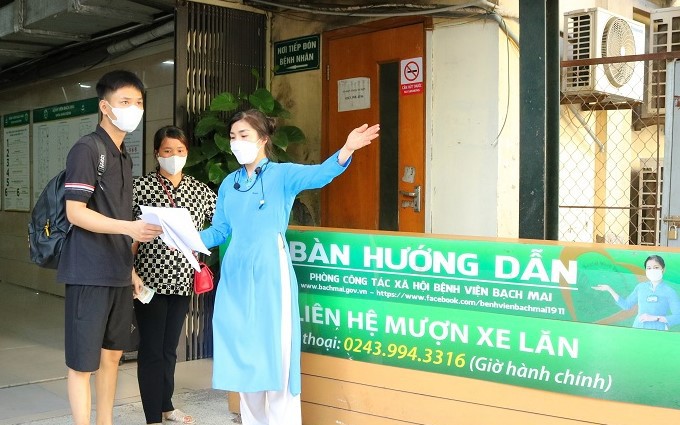 Bộ trưởng Bộ Y tế Đào Hồng Lan: 'Nghề công tác xã hội là một nghề cao quý, thầm lặng nhưng đóng góp vai trò vô cùng quan trọng'...- Ảnh 3.