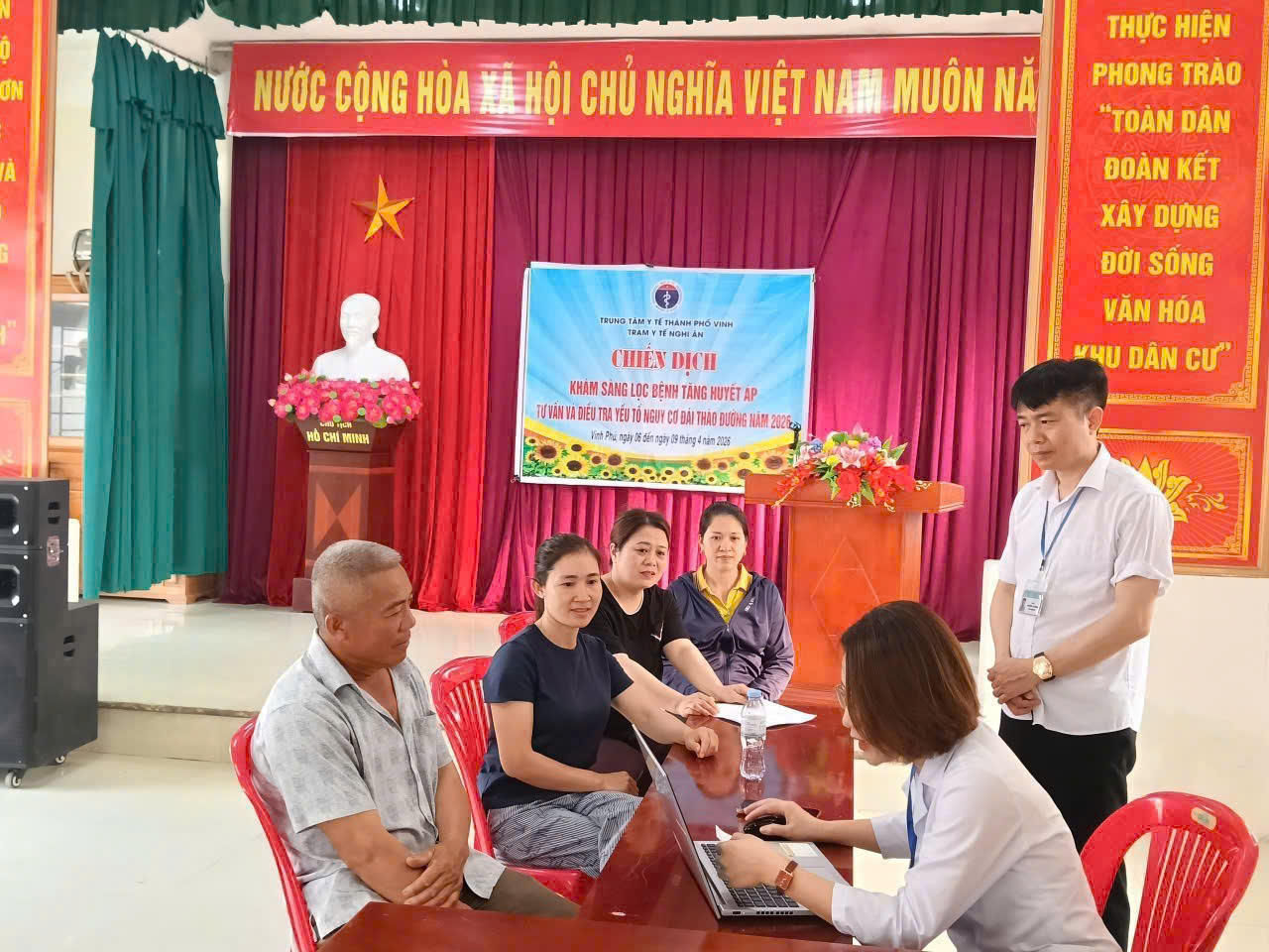 Hai chiến dịch y tế đồng loạt về cơ sở, phát hiện sớm nhiều bệnh lý trong cộng đồng- Ảnh 3.