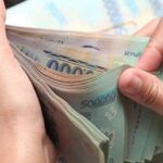 Nếu tăng lương cơ sở từ 1/7, thu nhập của cán bộ ngành Y sẽ thay đổi ra sao?