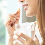 Người hay thức khuya nên bổ sung những vi chất nào?