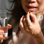 Uống vitamin sai cách: Thuốc bổ có thể thành ‘gánh nặng’ cho gan
