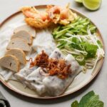 Ăn bánh cuốn buổi sáng, nhẹ bụng hay dễ tăng cân?