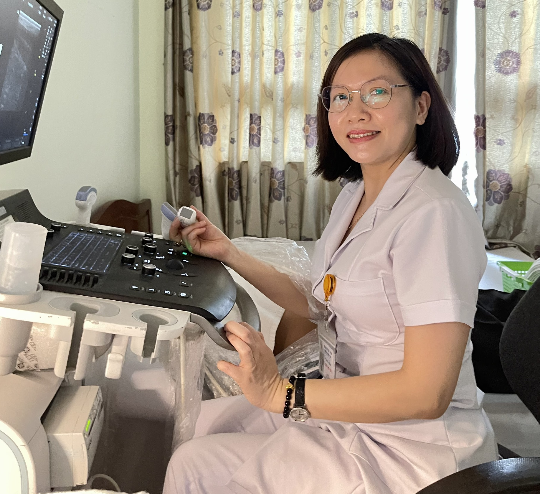 Nắng nóng có thể làm tăng nguy cơ tác dụng phụ thuốc ở người bệnh mạn tính- Ảnh 1.