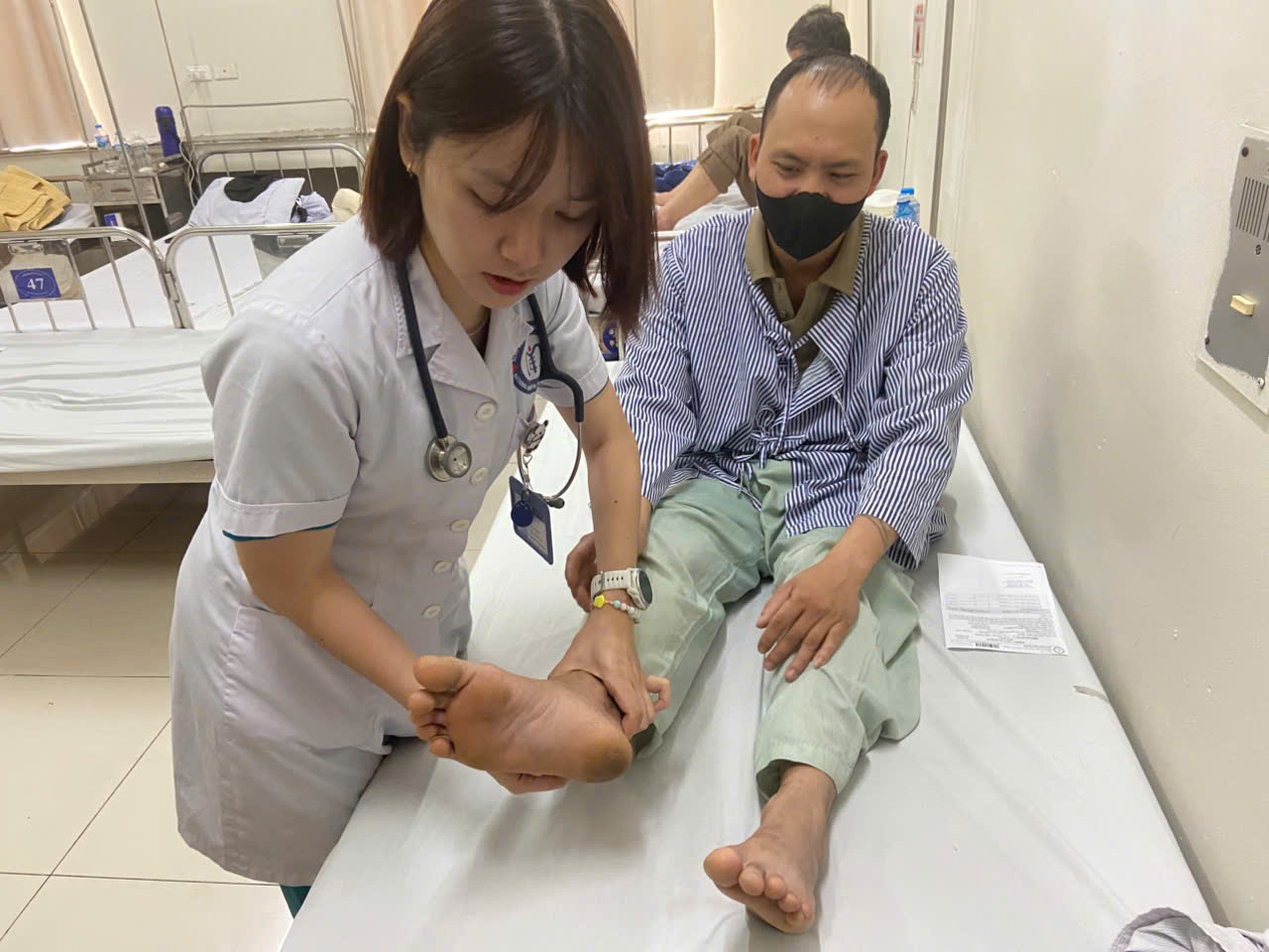 Vì sao cần cá nhân hóa và tái khám định kỳ khi điều trị đái tháo đường?- Ảnh 1.
