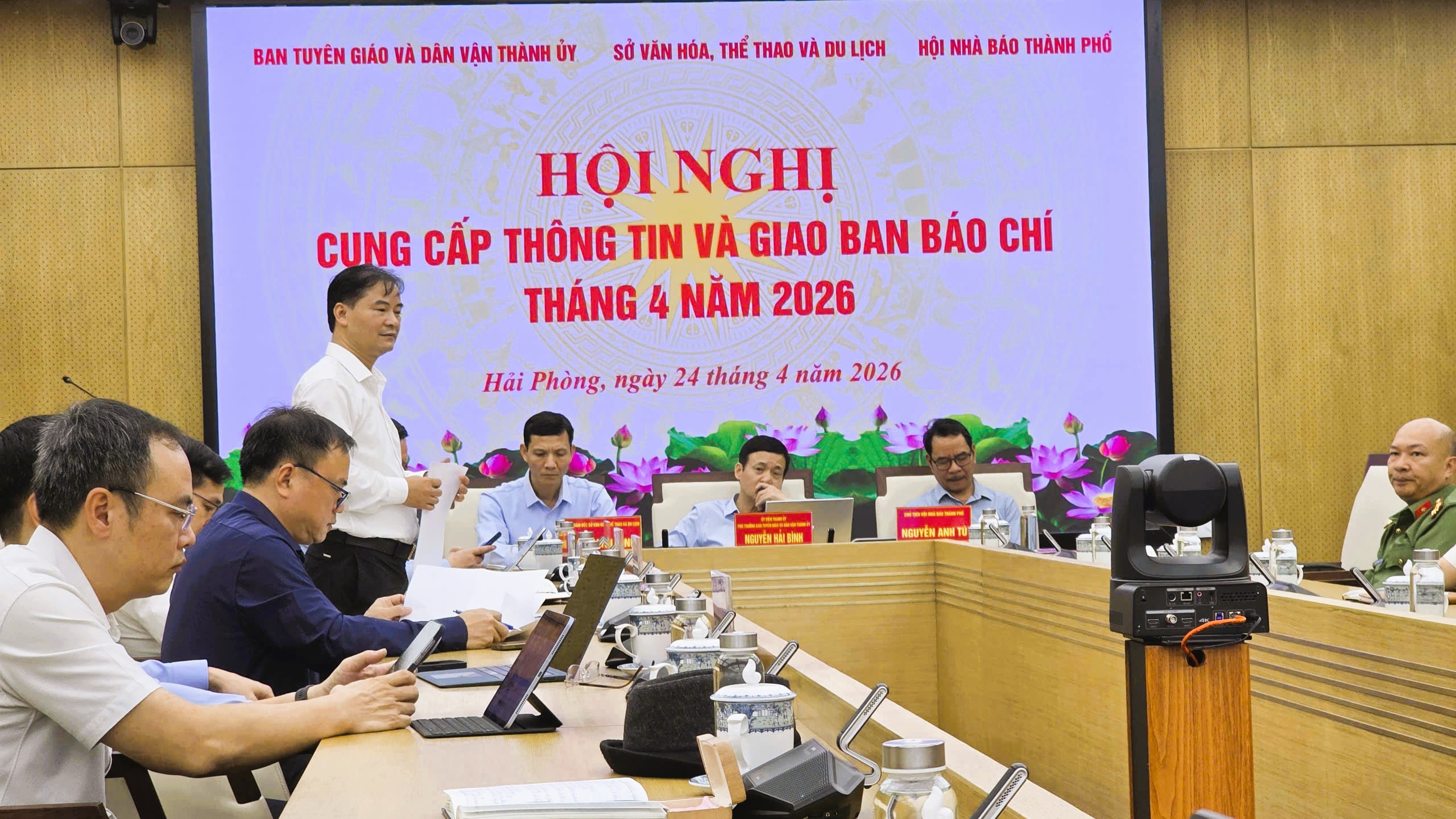 Kỳ thi vào lớp 10 THPT công lập Hải Phòng: Sau trúng tuyển có được thay đổi nguyện vọng?- Ảnh 1. Kỳ thi vào lớp 10 THPT công lập Hải Phòng: Sau trúng tuyển có được thay đổi nguyện vọng?- Ảnh 1.