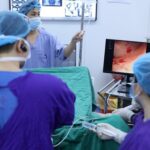 Cách tán sỏi thận không sẹo mổ
