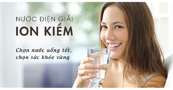 Thực hư tác dụng của nước ion kiềm với sức khỏe: Uống sai cách có thể gây hệ lụy