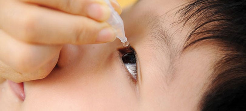Những lưu ý quan trọng khi dùng thuốc nhỏ mắt, mũi, tai- Ảnh 1.