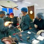 Sau bữa sáng, người đàn ông bất ngờ sốc mất máu vì căn bệnh cực hiếm