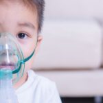 Chăm sóc trẻ bị viêm phế quản đúng cách giúp nhanh hồi phục