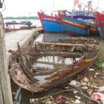 ‘Nghĩa địa tàu cá’ làm khó ngư dân