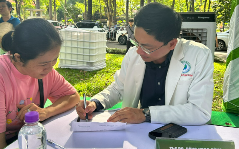 Ăn nhiều đạm để tăng cơ, giảm cân: Đừng biến chế độ lành mạnh thành nguy cơ sức khỏe