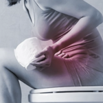 Vì sao phụ nữ mãn kinh dễ bị táo bón?