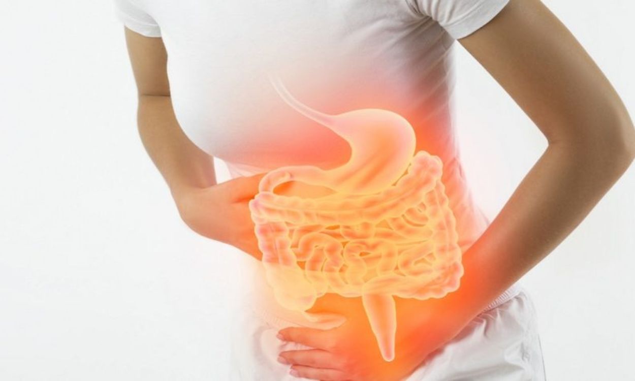 Tiêu chảy kéo dài coi chừng bệnh viêm ruột nguy hiểm- Ảnh 2.