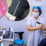 Hi hữu hóc lông lợn sau khi ăn bánh mỳ pate