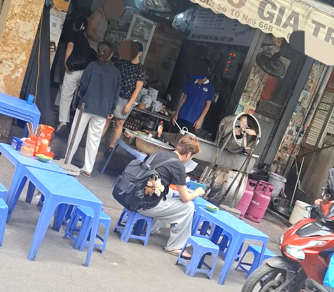 Đề xuất phạt tới 4 triệu đồng nếu để móng tay dài khi bán đồ ăn: Người bán lo lắng, người dân ủng hộ - Ảnh 3.