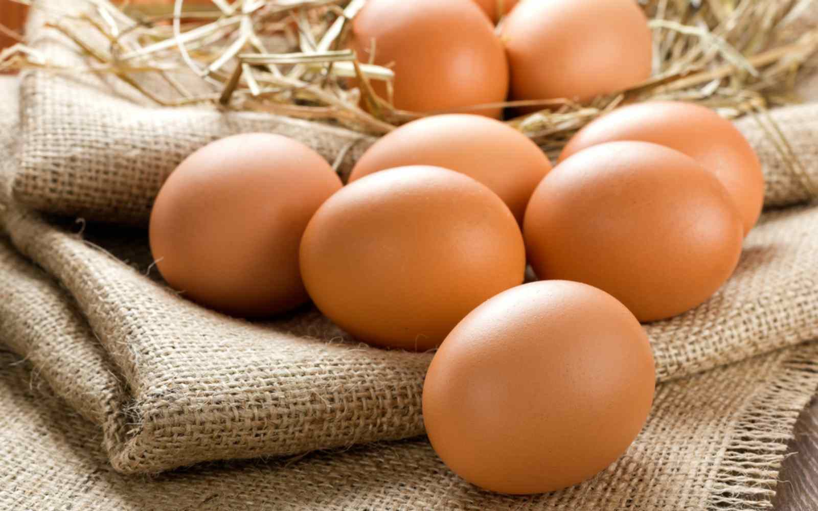 Dược thiện tốt nhất từ trứng gà cho người tăng huyết áp