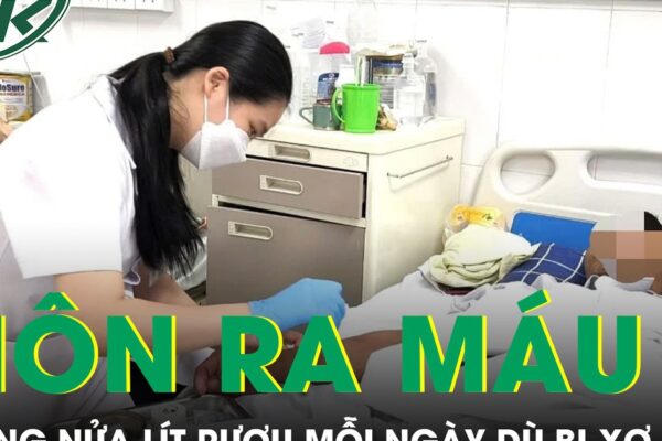 Uống nửa lít rượu mỗi ngày dù bị xơ gan, người đàn ông nôn ra máu ồ ạt