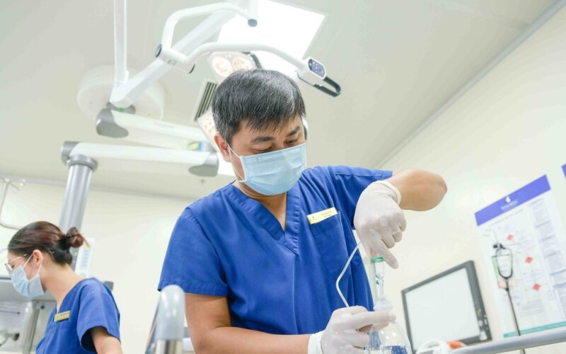 Hành trình kỳ diệu tại Vinmec: Cứu cụ bà 87 tuổi nặng 29 kg bị sốc nhiễm khuẩn nặng