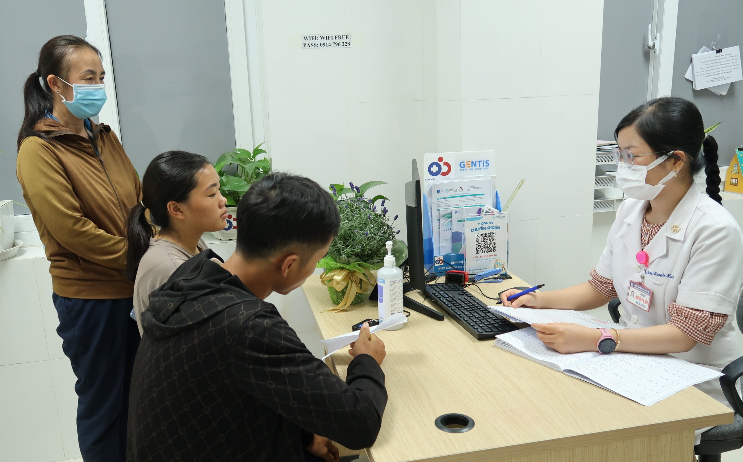 Nghệ An đẩy mạnh sàng lọc cộng đồng, giảm gánh nặng bệnh tan máu bẩm sinh- Ảnh 2.