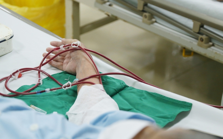 Người bệnh suy thận ở Côn Đảo đã có thể chạy thận ngay tại đảo- Ảnh 2.