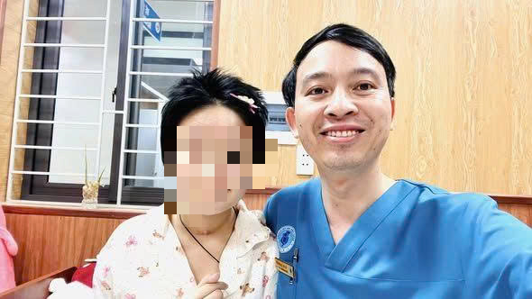 6 tháng hôn mê sâu do xuất huyết não cô bé 15 tuổi ở Hải Phòng hồi sinh kỳ diệu- Ảnh 1.