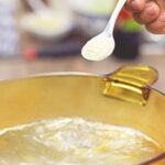 Dùng muối hạt thay muối iod: Thói quen tưởng lành mạnh nhưng chưa chắc phù hợp