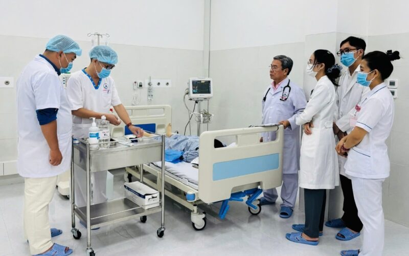 Người bệnh suy thận ở Côn Đảo đã có thể chạy thận ngay tại đảo