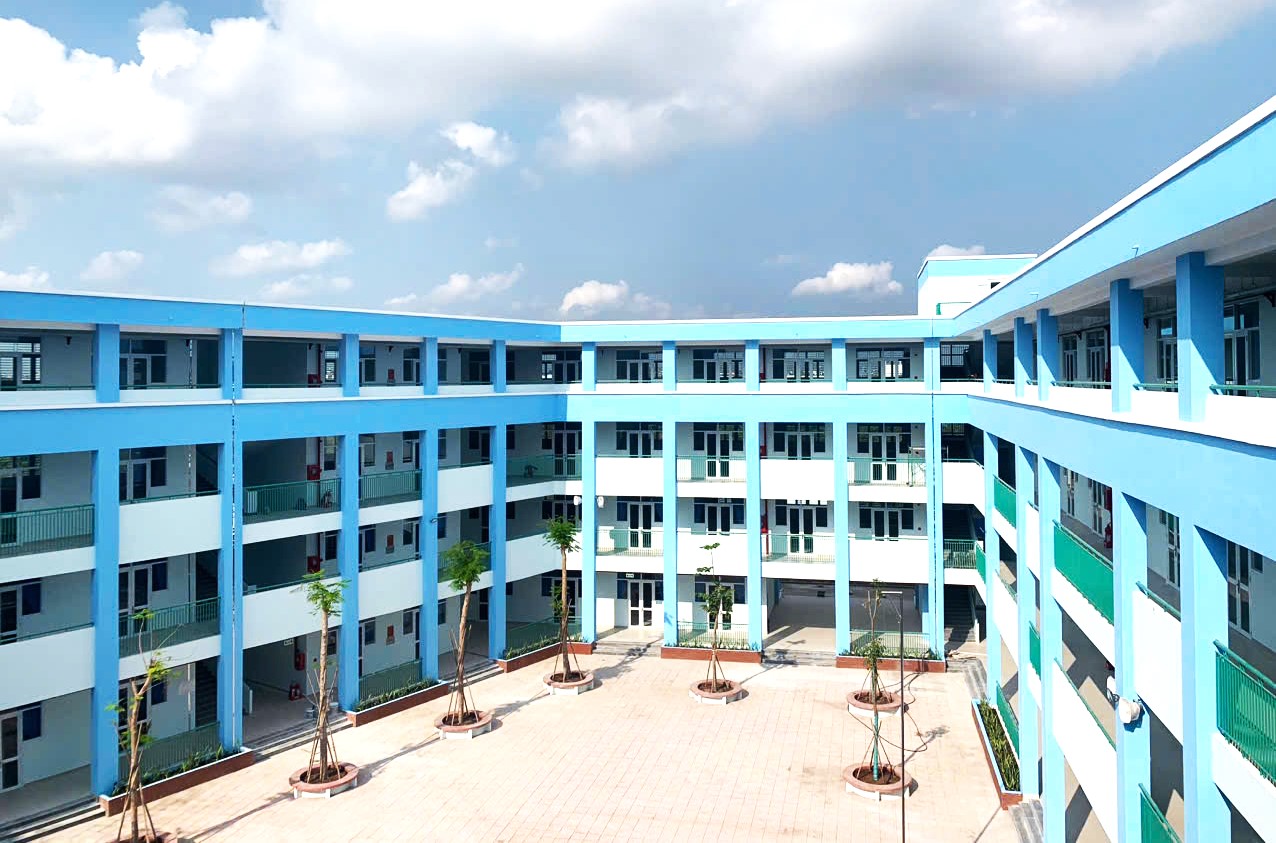 TPHCM phát động chiến dịch '150 ngày đêm hoàn thành 1.000 phòng học phục vụ năm học mới'- Ảnh 1.