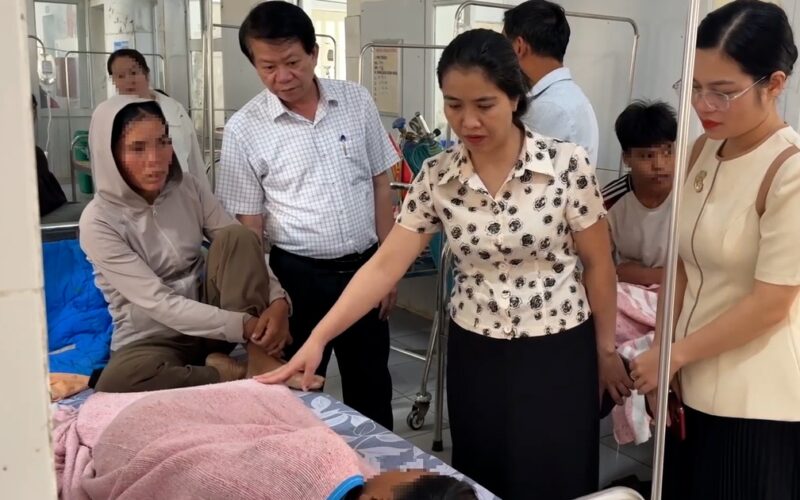 Thông tin mới vụ nghi ngộ độc sau khi ăn bánh mì khiến hàng chục người nhập viện