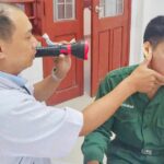 Khám sức khỏe định kỳ cho cán bộ, chiến sĩ tại đặc khu Cồn Cỏ