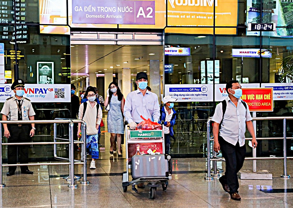 lo-mom-long-mong-17780672965591773103549-1 Hàng không tăng cường kiểm soát, ngăn nguy cơ vi rút Lở mồm long móng SAT1 xâm nhập- Ảnh 2.