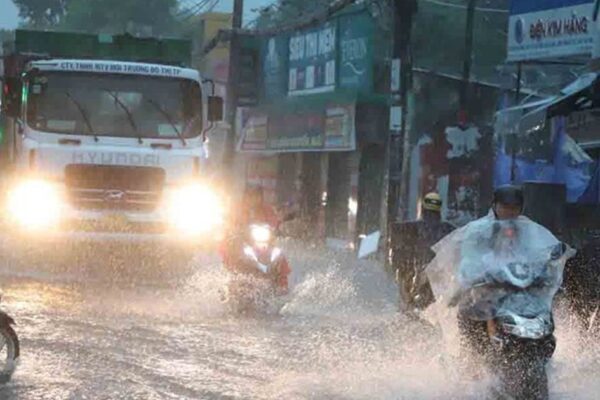 Mưa dông có thể xuất hiện vào chiều tối tại nhiều khu vực trong kỳ nghỉ lễ