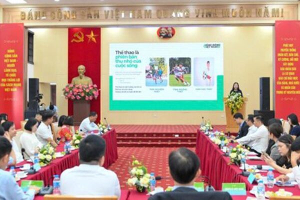 Phát triển thế hệ trẻ toàn diện: Từ giáo dục, dinh dưỡng đến thể chất cho kỷ nguyên mới