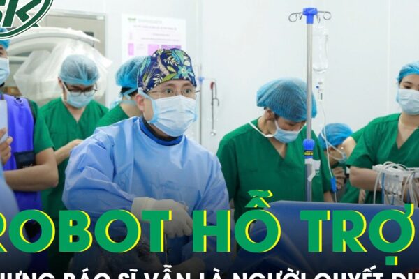 Robot hỗ trợ mổ cột sống, công nghệ hiện đại nhưng bác sĩ vẫn là người quyết định