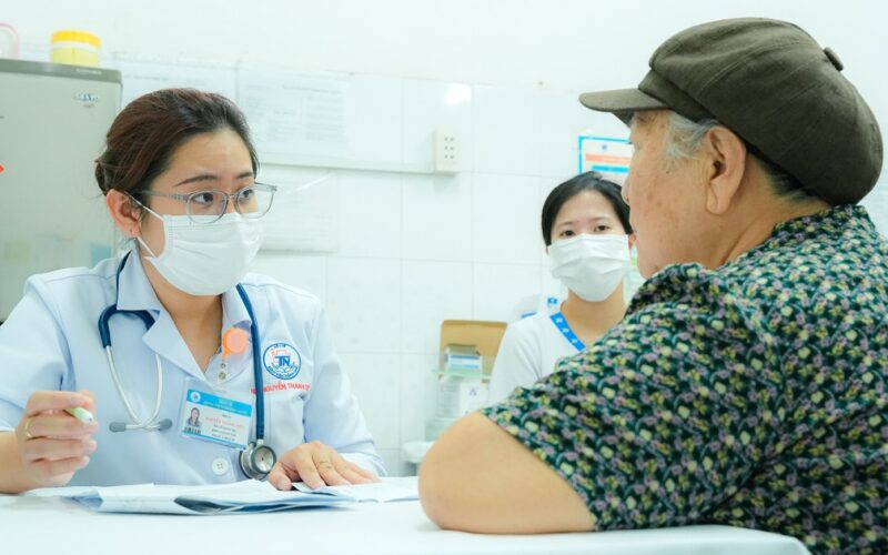 TPHCM triển khai hồ sơ sức khỏe điện tử cho toàn dân, gắn mã định danh cá nhân