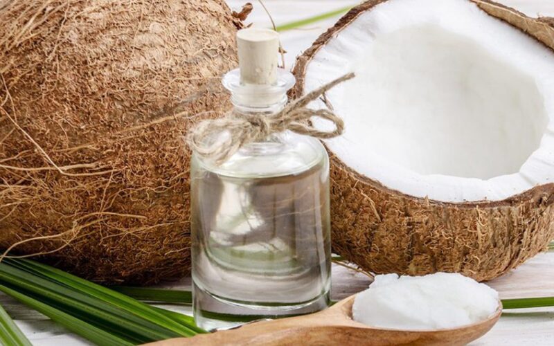 5 lợi ích sức khỏe khi bổ sung dừa vào chế độ ăn uống