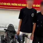 Con ruột rủ bạn phá két sắt, trộm gần 100 triệu đồng của gia đình