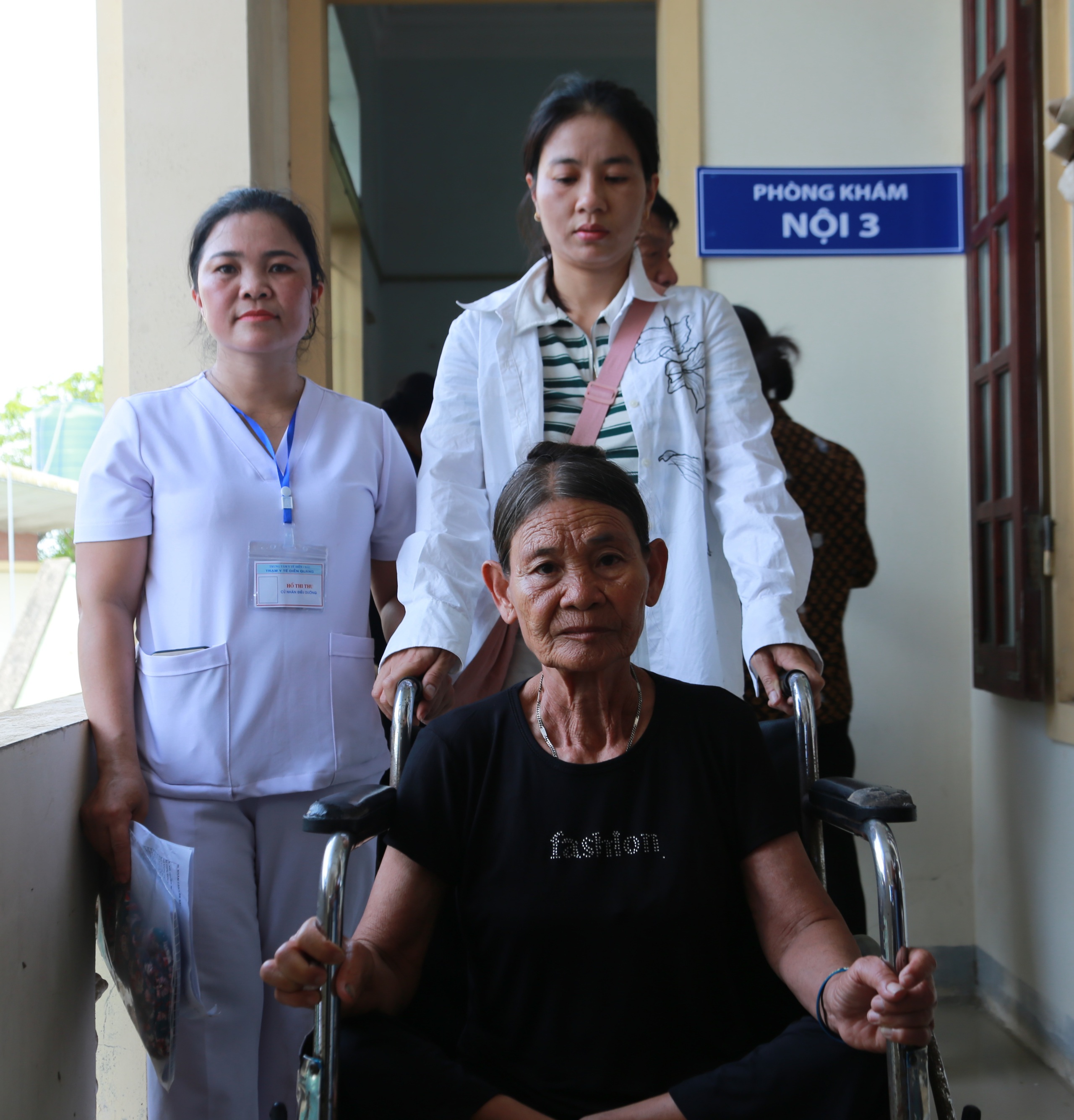 20260516091935-1778937216268447099368 Hơn 15.000 người dân Nghệ An được khám sức khỏe miễn phí trong ngày đầu ra quân- Ảnh 5.