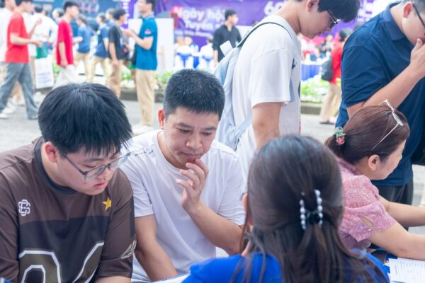 Chi tiết ngành học được cấp học bổng đến 8,4 triệu đồng/tháng