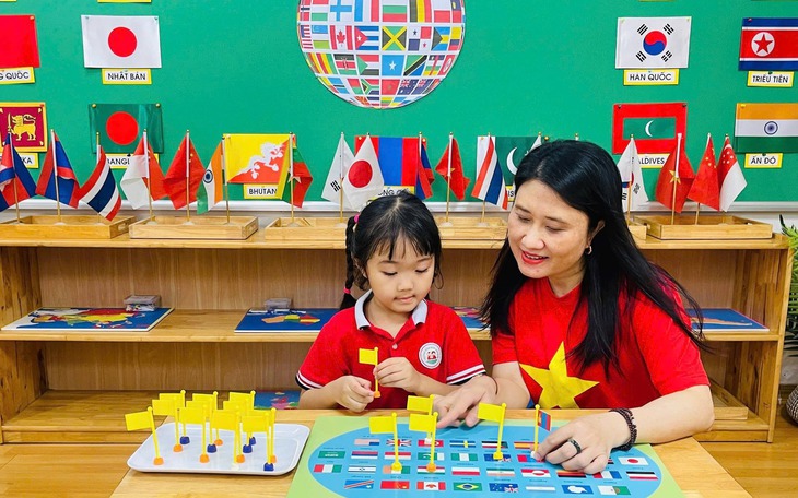 Phụ huynh Hà Nội bắt đầu thử nghiệm đăng ký tuyển sinh đầu cấp
