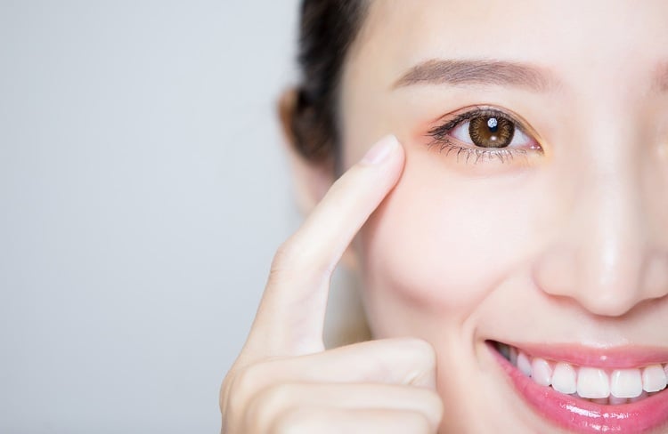5 phút xoa mặt mỗi sáng giúp lưu thông khí huyết - Ảnh 1.
