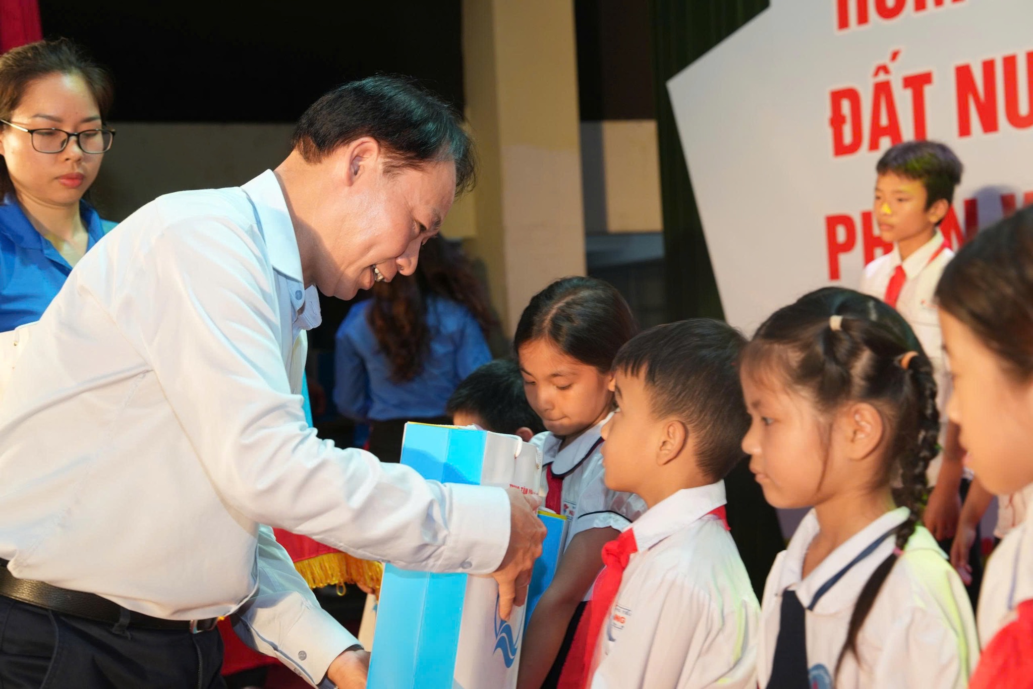 Hải Phòng xây dựng môi trường sống an toàn, lành mạnh để trẻ em phát triển toàn diện- Ảnh 4.