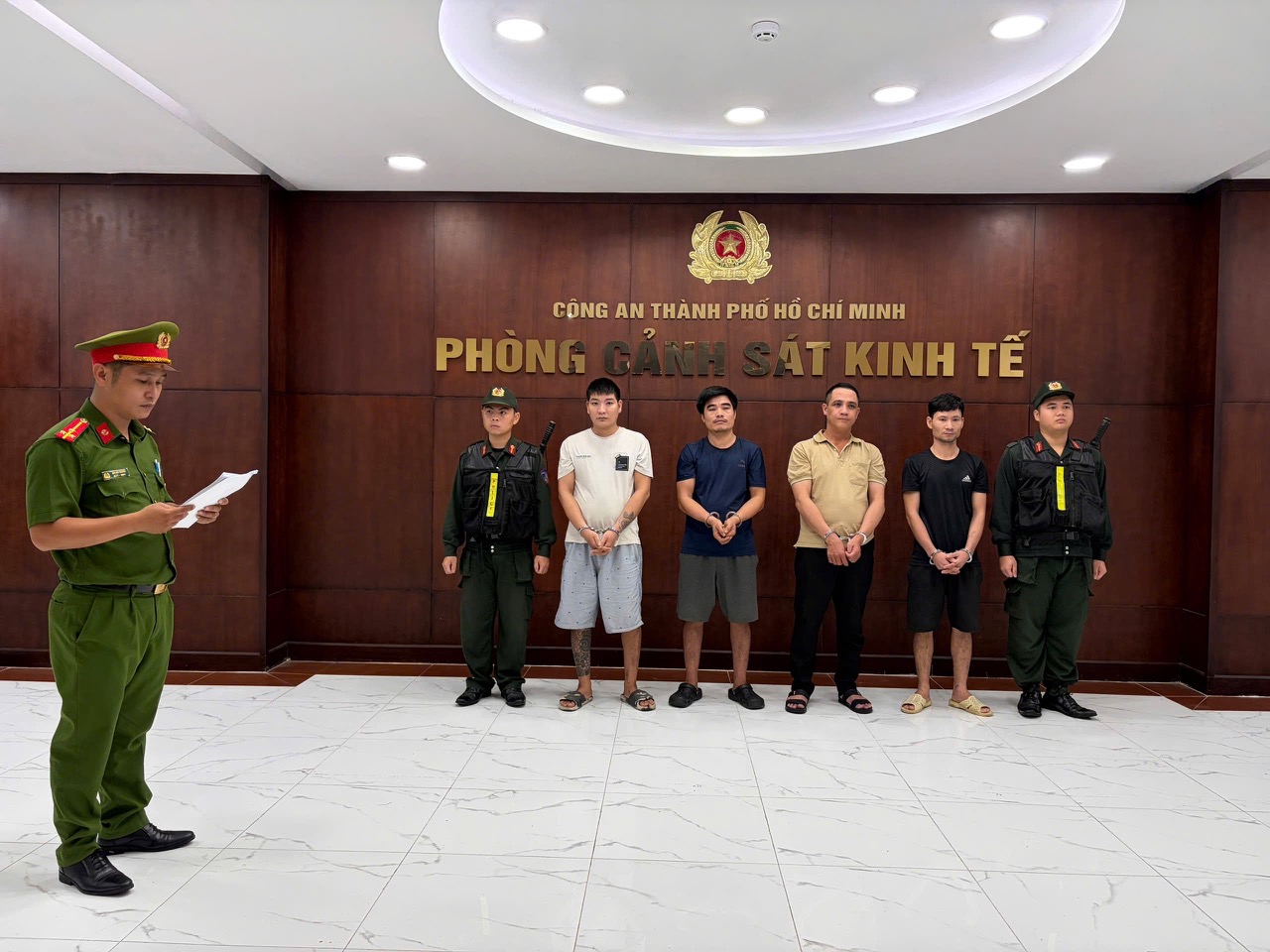 97d5b94c9f7f1e21476e-1-1780304696285793363831 Hơn 1.000 tấn giá đỗ ngâm 'nước kẹo' tuồn vào các chợ, quán ăn ở Bình Thạnh, Gò Vấp cũ- Ảnh 1.