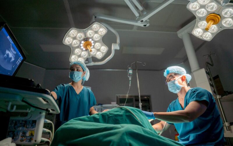 ‘Người gác cổng’ phòng mổ và hành trình hiện thực hóa mô hình ‘bệnh viện không đau’ tại Vinmec Hạ Long