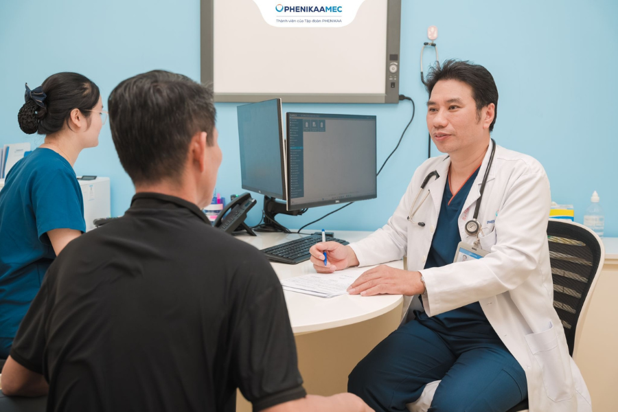 Hồi sức cấp cứu và chăm sóc giảm nhẹ nâng đỡ người bệnh ung thư giai đoạn cuối tại PhenikaaMec- Ảnh 2.