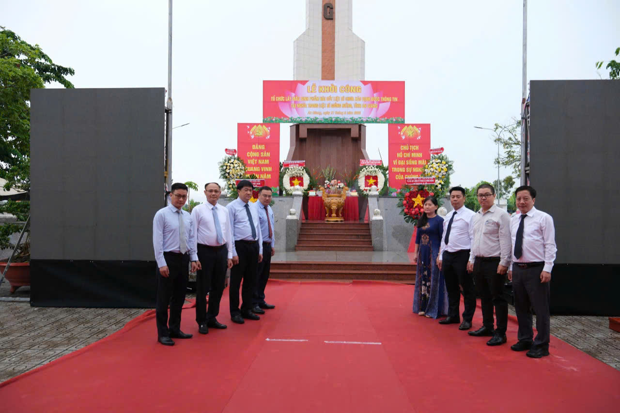 anh-ha-3-17793393992311161718912 Lấy mẫu sinh phẩm hài cốt liệt sĩ chưa xác định được thông tin để trả lại tên cho các anh hùng- Ảnh 1.