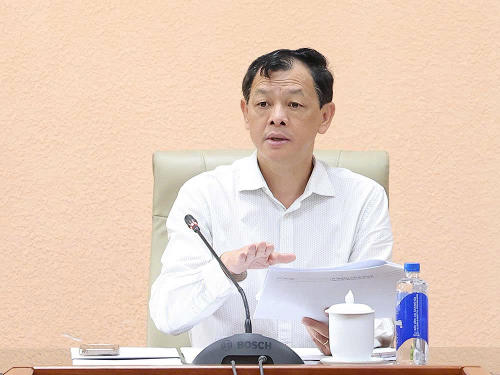 Tập trung hoàn thiện kết nối, đồng bộ dữ liệu quốc gia và chuyên ngành, tạo nền tảng cho chuyển đổi số y tế- Ảnh 1.