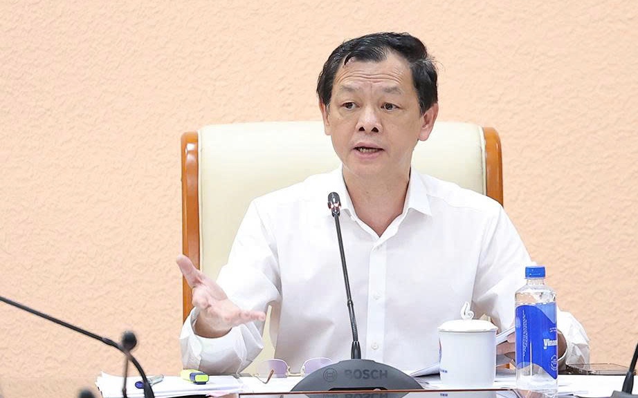 Bộ Y tế tiếp tục đôn đốc tiến độ xây dựng cơ sở dữ liệu y tế, thúc đẩy Sổ sức khỏe điện tử
- Ảnh 3.
